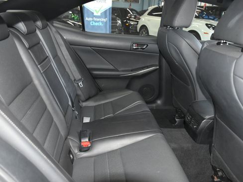 Used 2016 Lexus IS 300 F Sport image 30