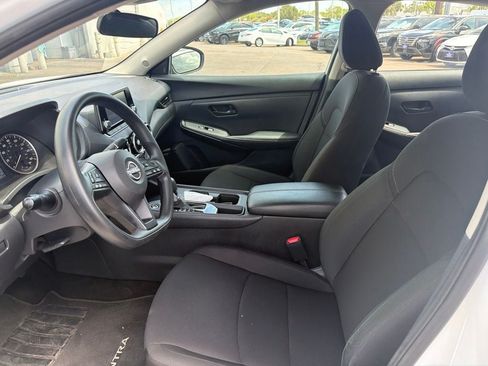 Used 2025 Nissan Sentra S FWD image 2