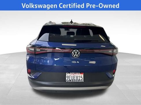 Certified 2022 Volkswagen ID.4 Pro S w/ Gradient Package image 5