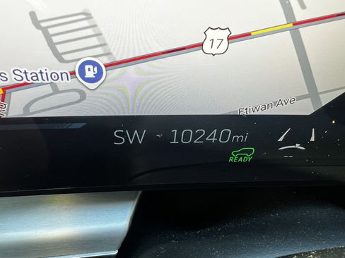 Used 2025 Cadillac Lyriq Sport image 21