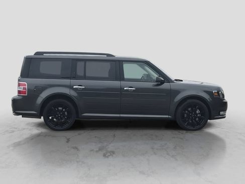 Used 2019 Ford Flex SEL w/ Equipment Group 202A AWD/4WD image 9