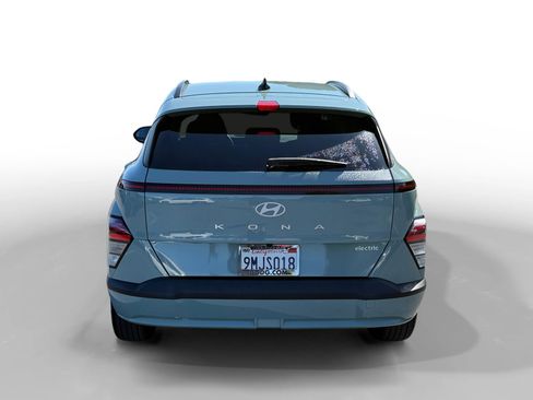 Certified 2024 Hyundai Kona SEL FWD image 4