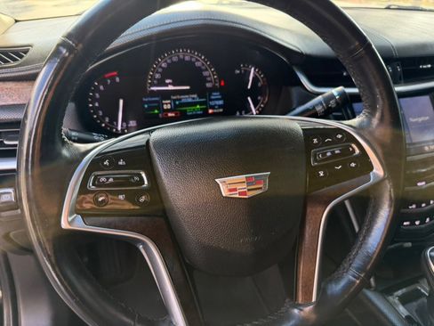 Used 2018 Cadillac XTS Luxury FWD image 15