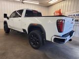 Used 2024 GMC Sierra 2500 AT4 image 4