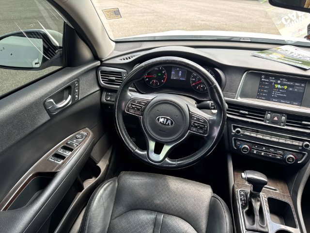 Used 2018 Kia Optima EX w/ Premium Package FWD image 17