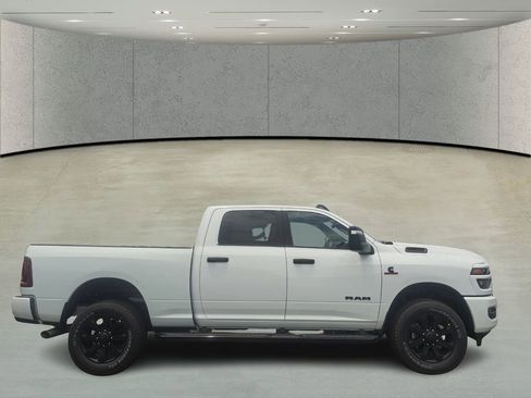 New 2025 RAM 2500 Big Horn image 5