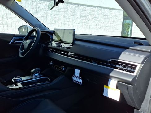 New 2026 Mitsubishi Outlander ES FWD image 16