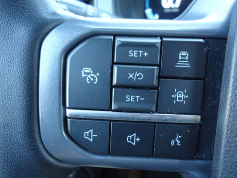 Used 2023 Ford F150 Lariat w/ Equipment Group 502A High AWD/4WD image 24