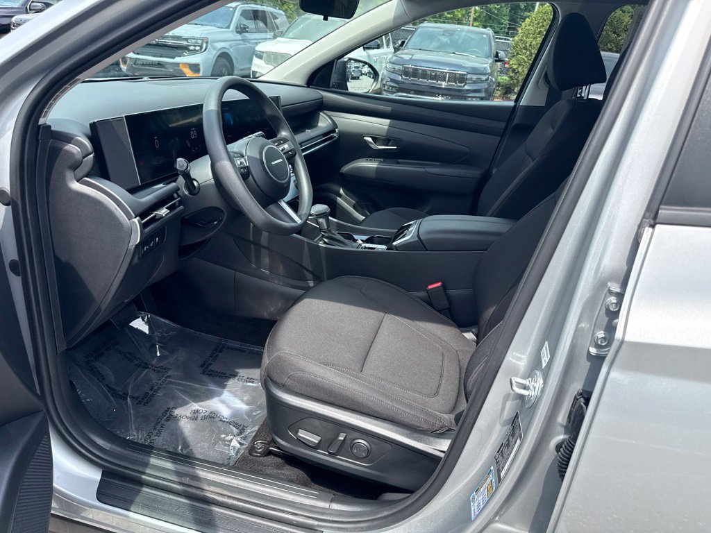Used 2026 Hyundai Tucson SEL Plus FWD image 3
