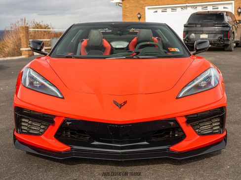 Used 2021 Chevrolet Corvette Stingray Premium Conv w/ Z51 Performance Package image 13