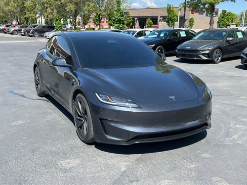 Used 2024 Tesla Model 3 Performance AWD/4WD image 4
