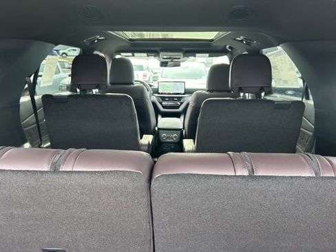 New 2026 Ford Explorer Platinum w/ LUX Leather Package image 13