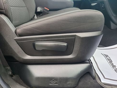 Used 2019 RAM 1500 Express w/ Wheel & Sound Group AWD/4WD image 11