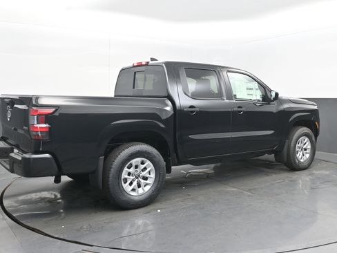 New 2026 Nissan Frontier S image 7