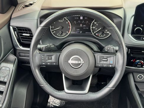 Used 2023 Nissan Rogue SL w/ SL Premium Package FWD image 20