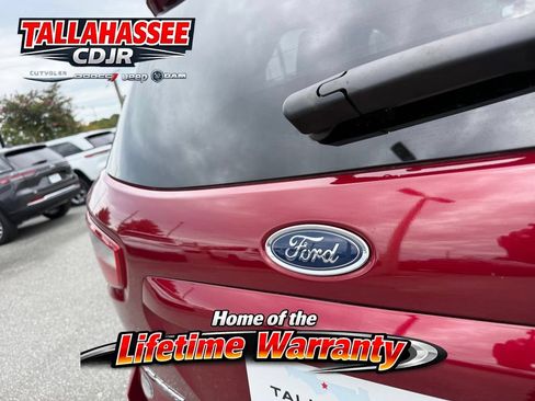 Used 2021 Ford EcoSport SE w/ SE Convenience Package FWD image 5