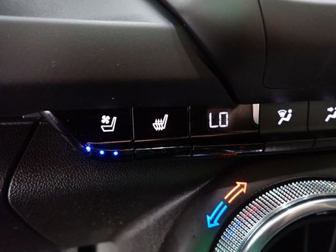 Used 2022 Chevrolet Camaro SS w/ LPO, Ground Effects Package RWD image 3