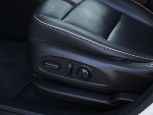 Used 2022 Chevrolet Blazer Premier w/ Enhanced Convenience Package image 22