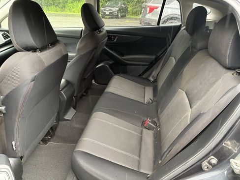 Used 2018 Subaru Crosstrek 2.0i AWD/4WD image 10