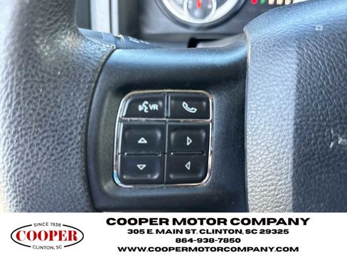 Used 2020 RAM 1500 Classic SLT image 25