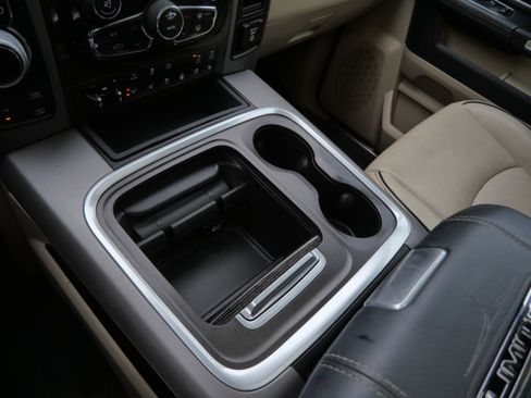 Used 2018 RAM 1500 Limited AWD/4WD image 24
