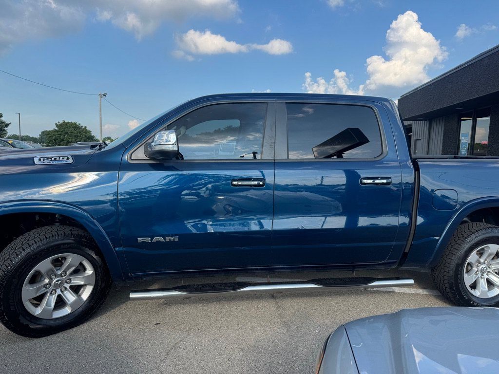 Used 2022 RAM 1500 Laramie AWD/4WD image 5