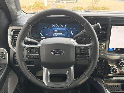 New 2025 Ford F250 Lariat w/ Lariat Ultimate Package image 21