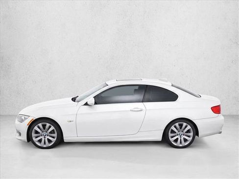 Used 2013 BMW 328i Coupe RWD image 4
