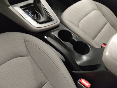 Used 2019 Hyundai Elantra SEL w/ Winter Weather Package FWD image 26