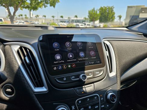 Used 2023 Chevrolet Malibu LT image 30