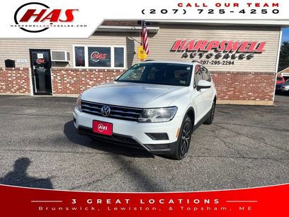 Used 2021 Volkswagen Tiguan SE w/ Panoramic Sunroof Package