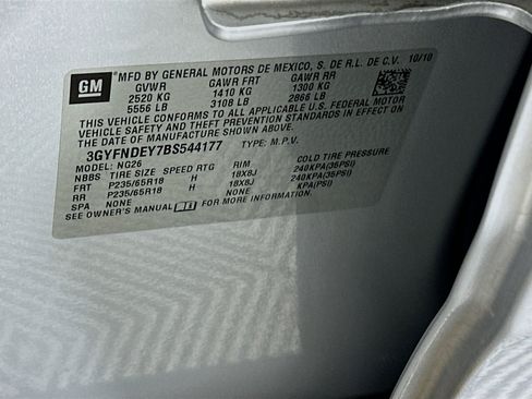 Used 2011 Cadillac SRX Luxury image 12