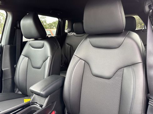 New 2026 Jeep Compass Latitude image 19