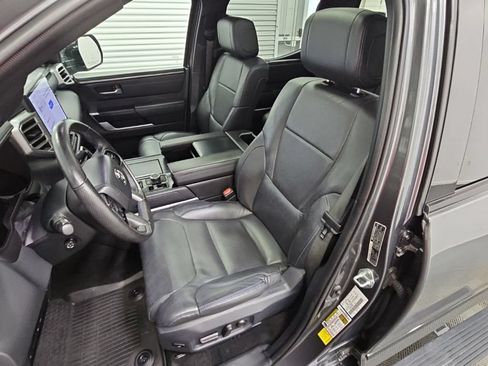 Used 2023 Toyota Tundra Platinum w/ Advanced Package AWD/4WD image 31