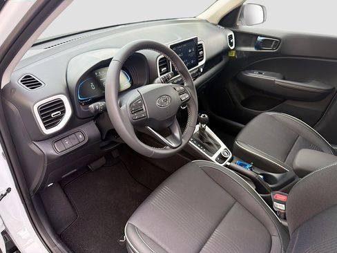 New 2026 Hyundai Venue SEL image 23