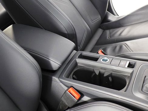 Used 2025 Audi Q3 2.0T Premium w/ Black Optic Sport Package image 16