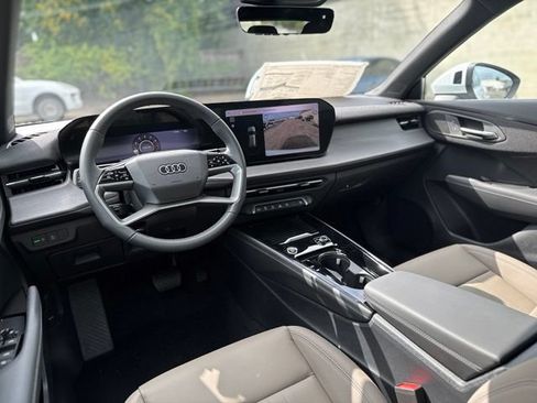 New 2026 Audi Q3 quattro 2.0T AWD/4WD image 13