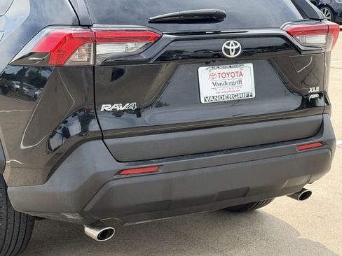 Certified 2025 Toyota RAV4 XLE AWD/4WD image 6
