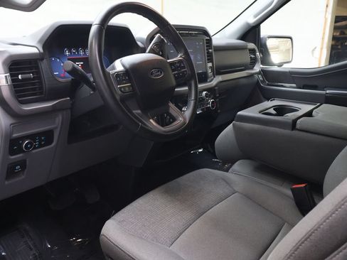 Used 2024 Ford F150 XLT AWD/4WD image 17