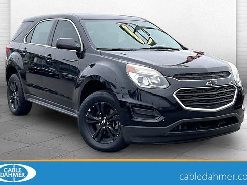 Used 2017 Chevrolet Equinox LS FWD image 1