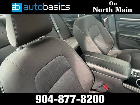 Used 2023 Nissan Altima 2.5 SV w/ SV Premium Package FWD image 12