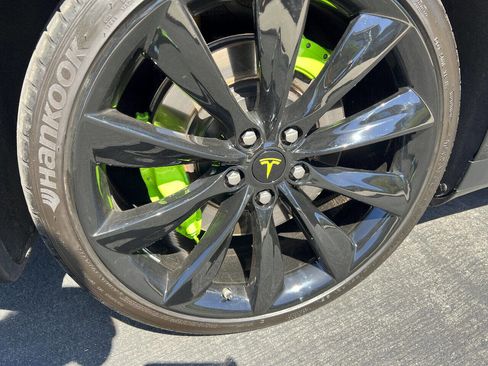 Used 2013 Tesla Model S image 6