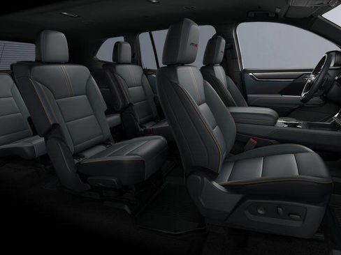 New 2026 GMC Acadia AT4 w/ LPO, Floor Liner Package AWD/4WD image 34