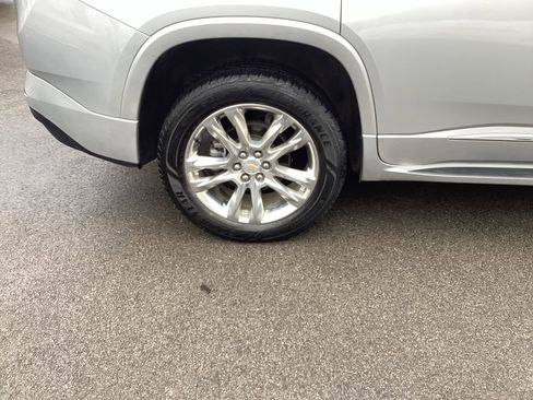 Used 2020 Chevrolet Traverse High Country image 29