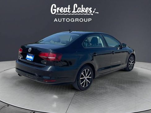 Used 2016 Volkswagen Jetta SE FWD image 5