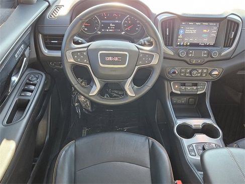 Used 2024 GMC Terrain AT4 image 11