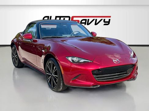 Used 2025 MAZDA MX-5 Miata Grand Touring w/ Weather Package RWD image 1