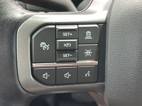 Used 2021 Ford F150 Lariat w/ Equipment Group 502A High AWD/4WD image 28
