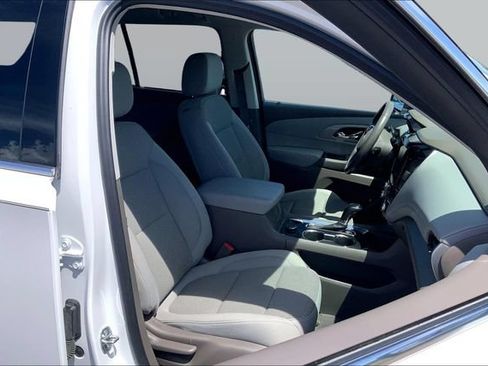 Used 2020 Chevrolet Traverse LT AWD/4WD image 7
