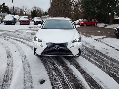 Used 2018 Lexus NX 300h AWD image 2